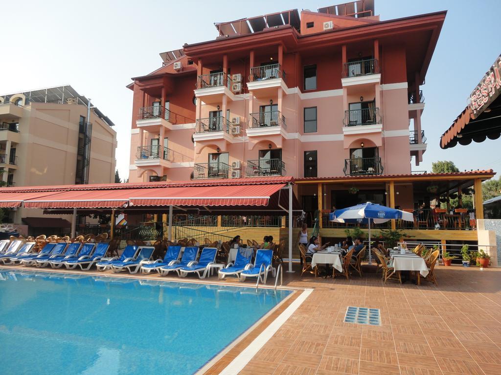 Club Chicago Hotel Marmaris Exterior photo